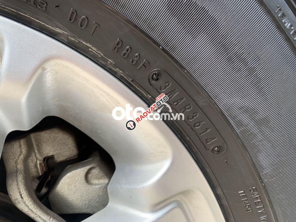 Xe Ford Ranger XLS MT năm sản xuất 2014, màu xám, xe nhập -4