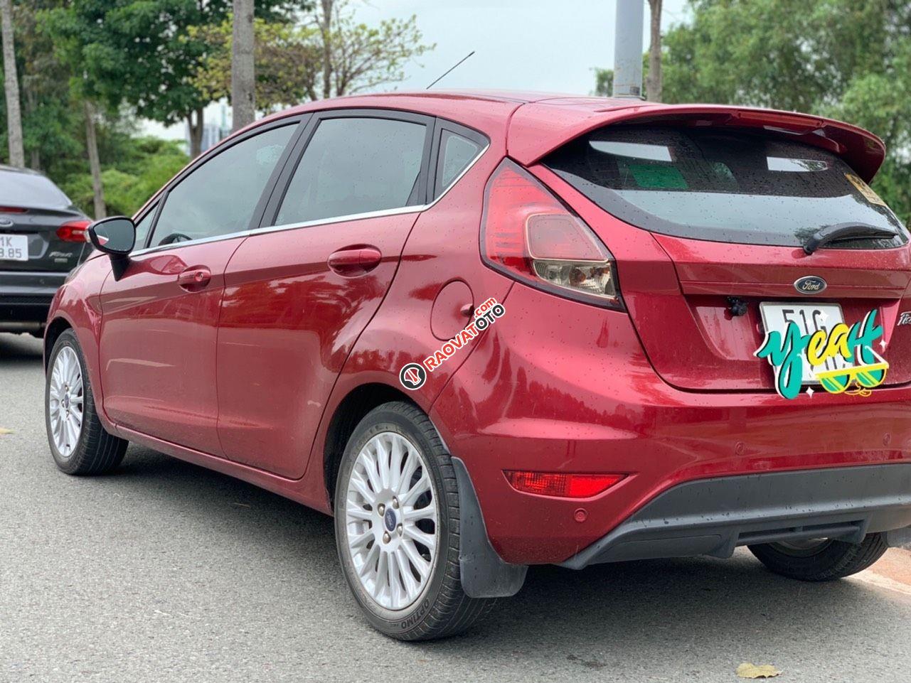 Bán xe Ford Fiesta 2018 Titanium - 1 chủ mới chạy 30.000km - Bao test hãng sản xuất 2018-2