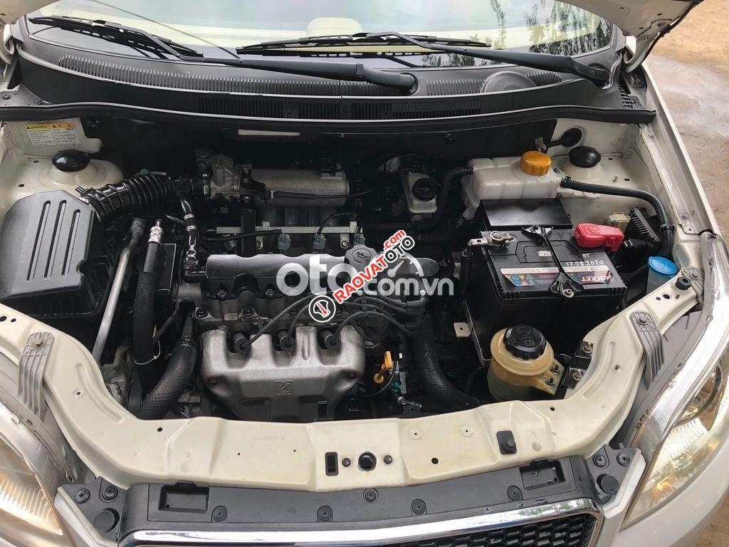 Bán Chevrolet Aveo MT năm 2016-8