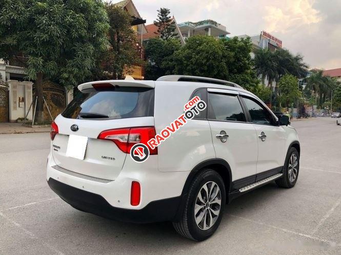 Bán Kia Sorento GATH 2016, màu trắng chính chủ-5