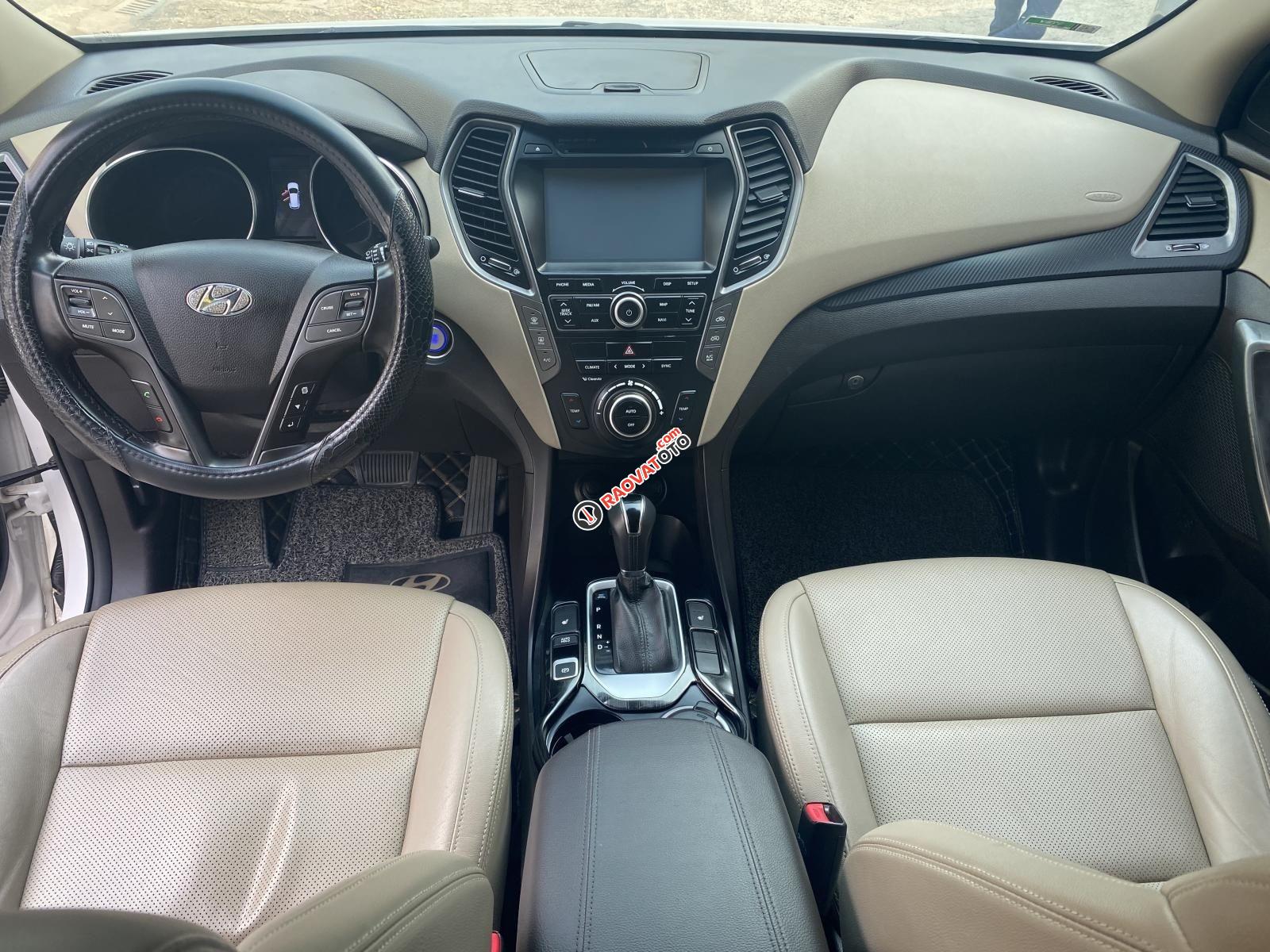 Xe Hyundai Santa Fe 4WD sản xuất 2018 full xăng 2 cầu, ít sử dụng, giá 868tr-5