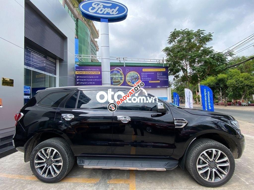 Cần bán gấp Ford Everest AT sản xuất 2019, màu đen, xe nhập còn mới-4