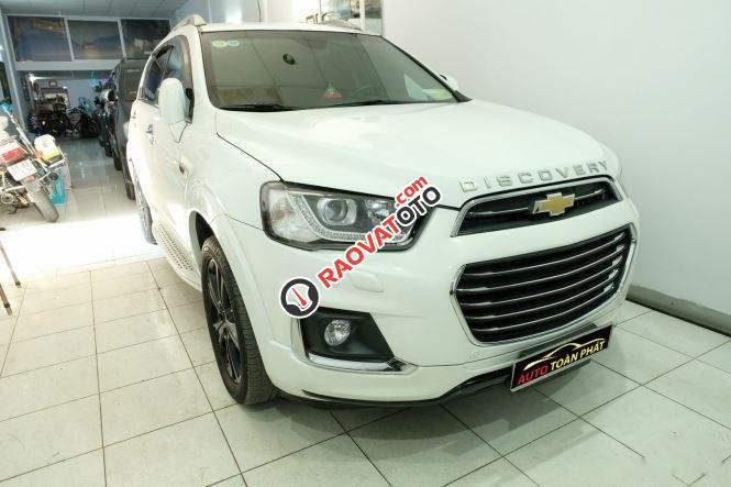 Bán ô tô Chevrolet Captiva LTZ đời 2017, màu trắng-4