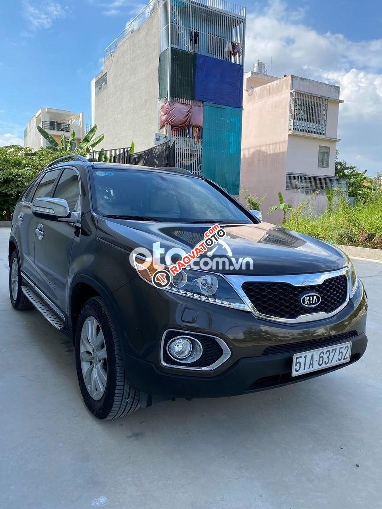 Cần bán lại xe Kia Sorento 2.4 AT năm 2013, màu nâu, xe nhập-10