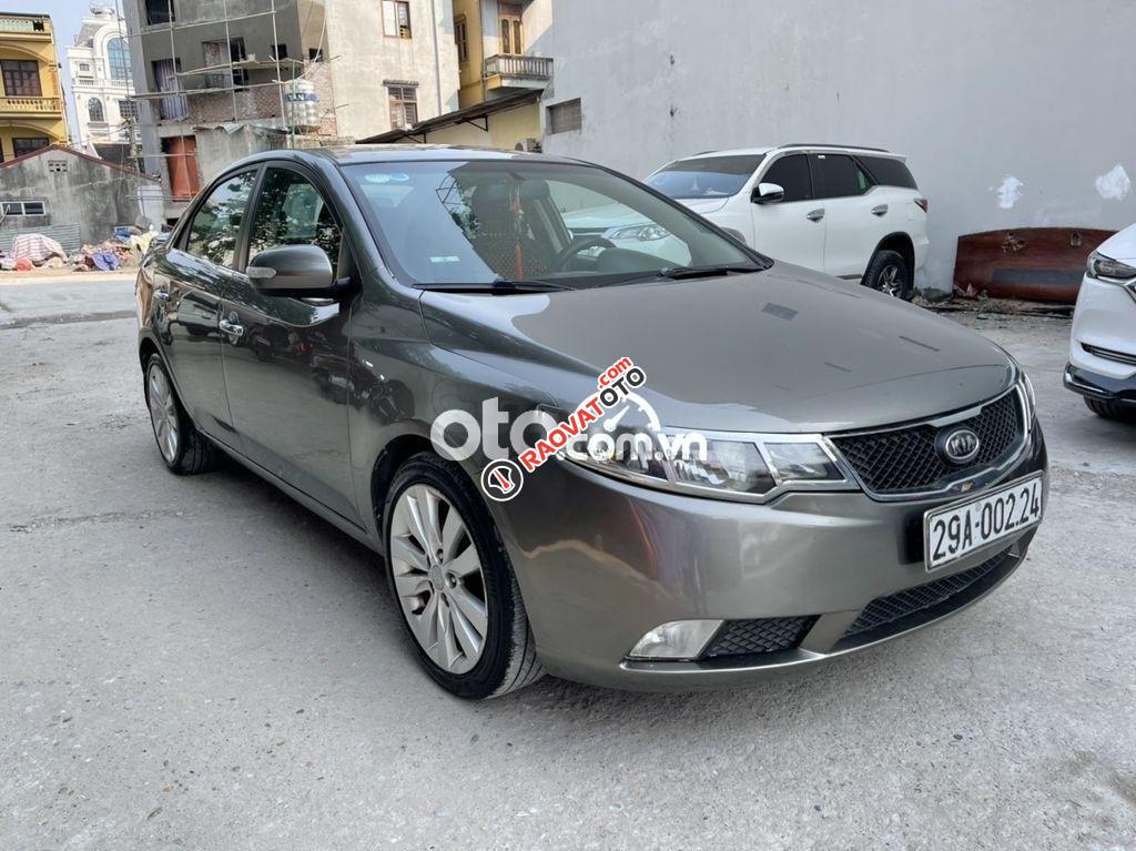 Cần bán gấp Kia Forte MT đời 2010, màu xám, nhập khẩu nguyên chiếc chính chủ-8