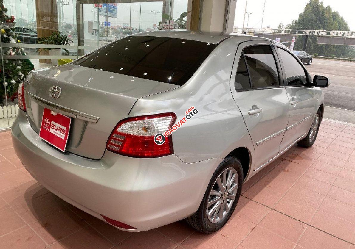 Bán ô tô Toyota Vios 1.5E sản xuất năm 2013, màu bạc-6