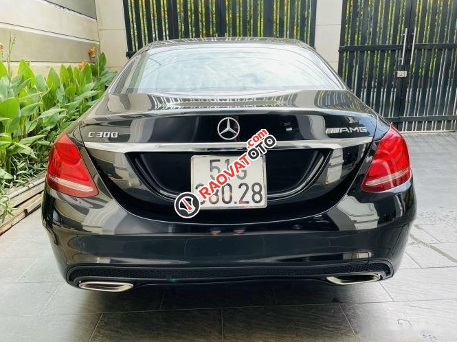 Bán xe Mercedes C300 AMG năm sản xuất 2016, màu đen-5