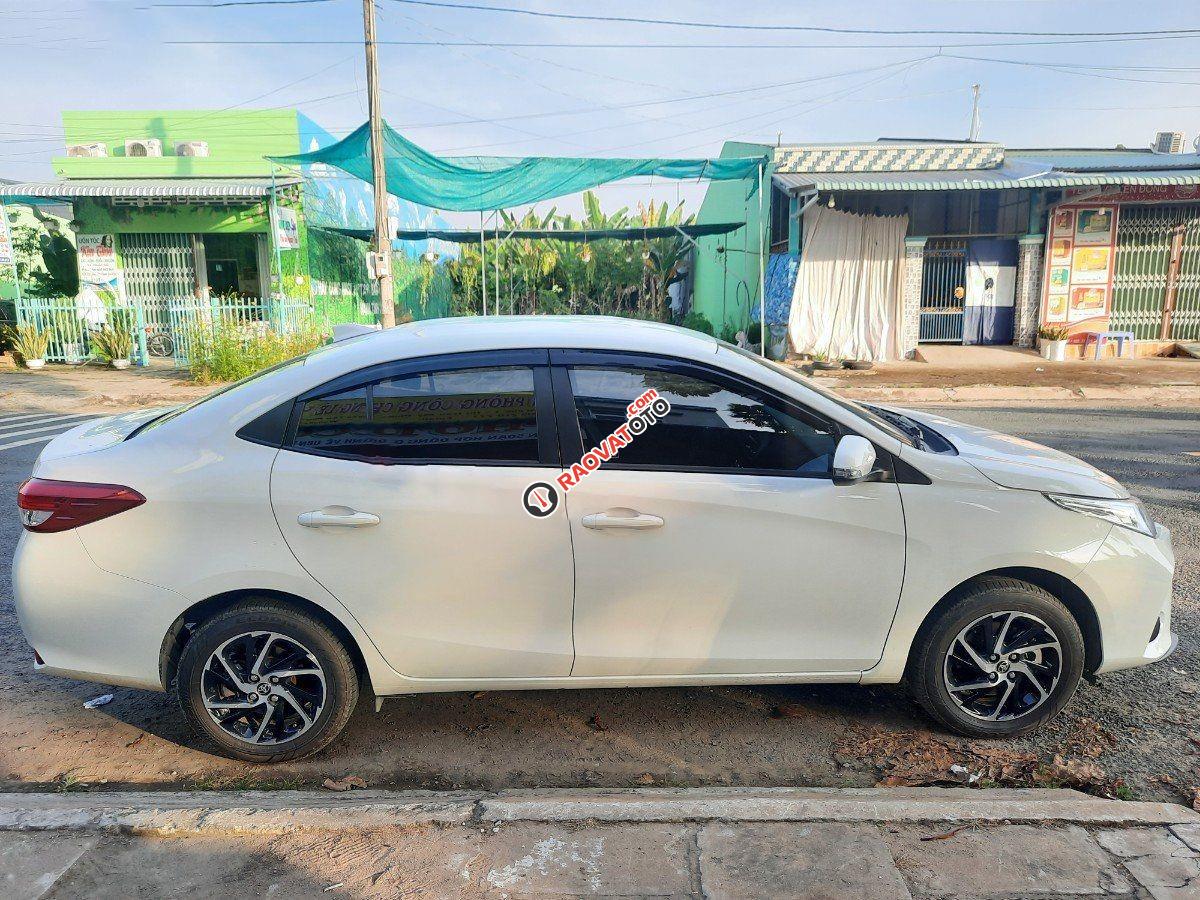 Cần bán xe Toyota Vios E 1.5 MT đời 2021, màu trắng-1