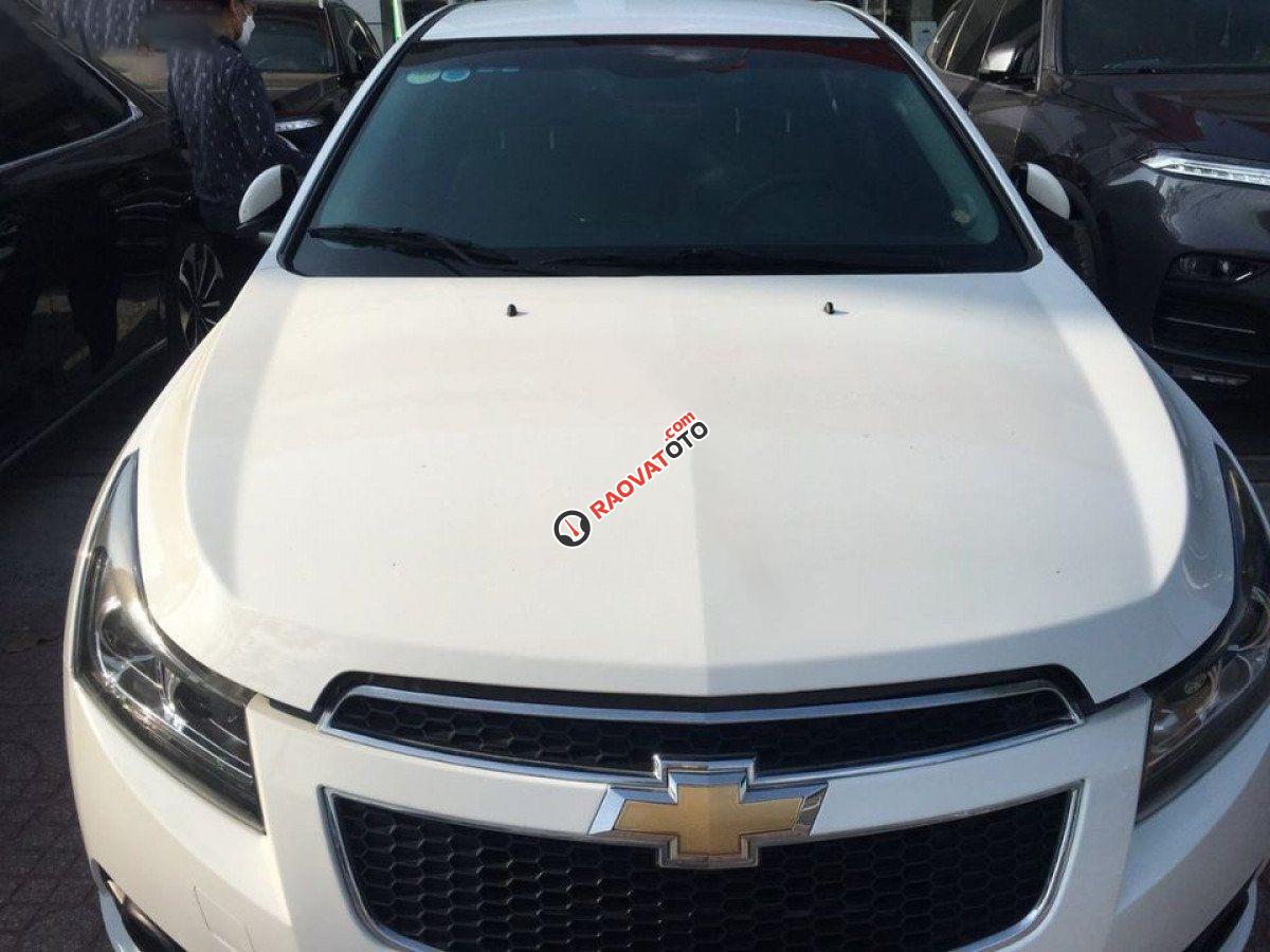 Cần bán Chevrolet Cruze LTZ 1.8 AT sản xuất năm 2015, màu trắng giá cạnh tranh-6