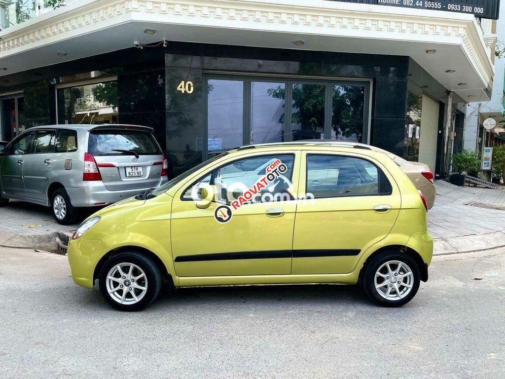 Bán Chevrolet Spark MT năm sản xuất 2010, màu xanh lam-9