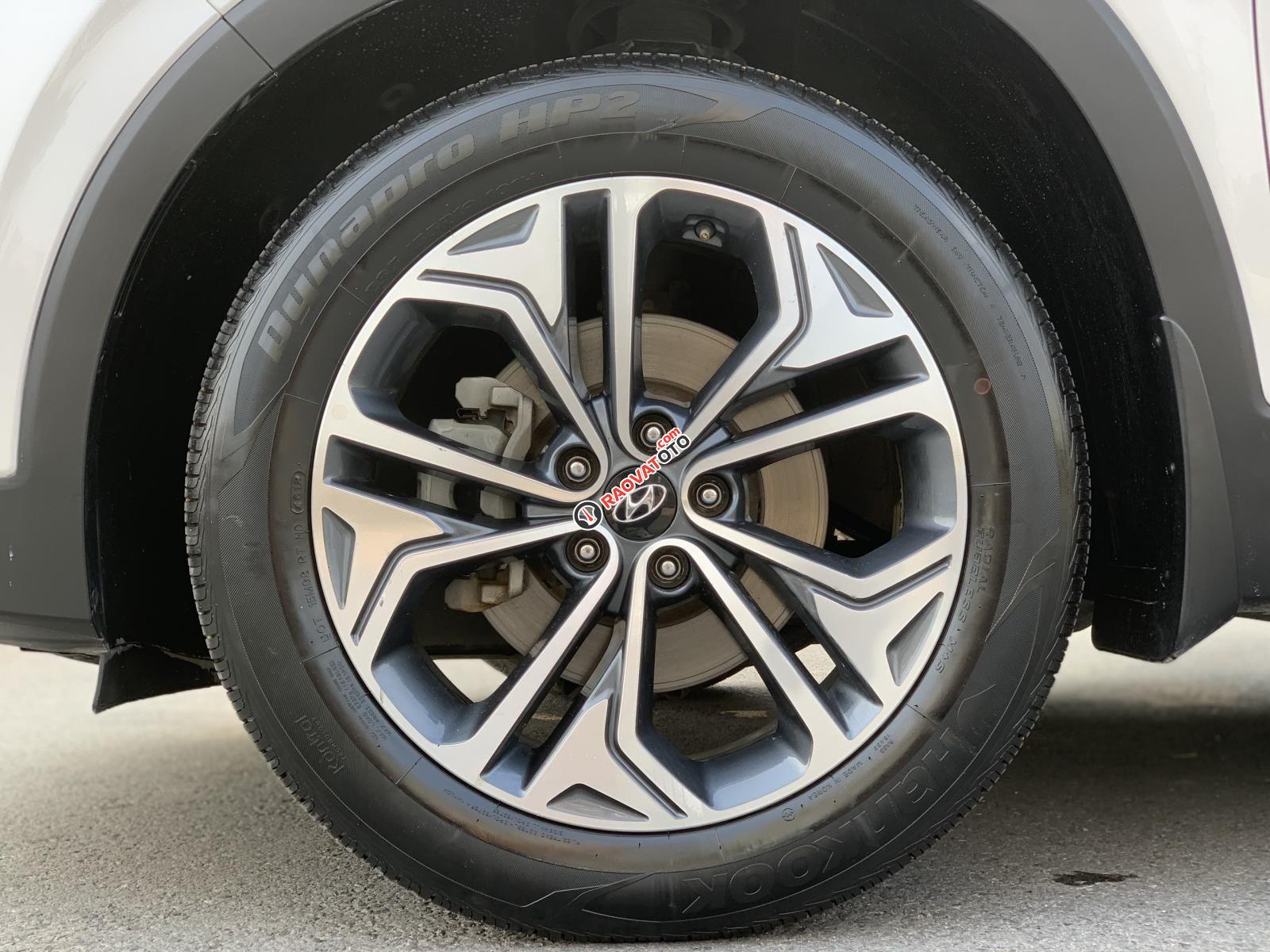 Hyundai Santa Fe 2.4L 4WD 2019-15