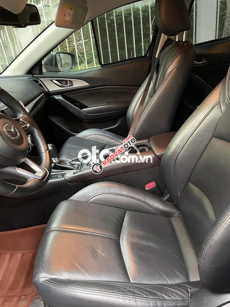 Cần bán xe Mazda 3 Facelift đời 2017-2