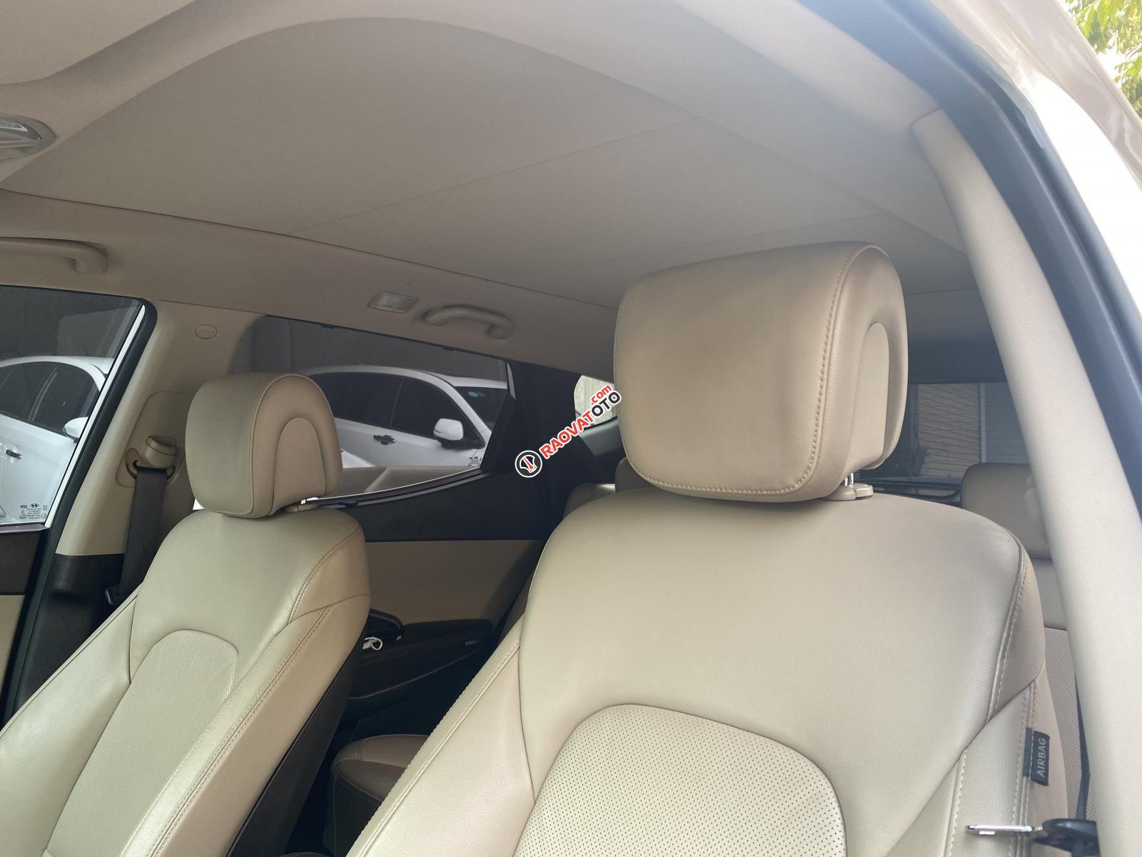 Xe Hyundai Santa Fe 4WD sản xuất 2018 full xăng 2 cầu, ít sử dụng, giá 868tr-7