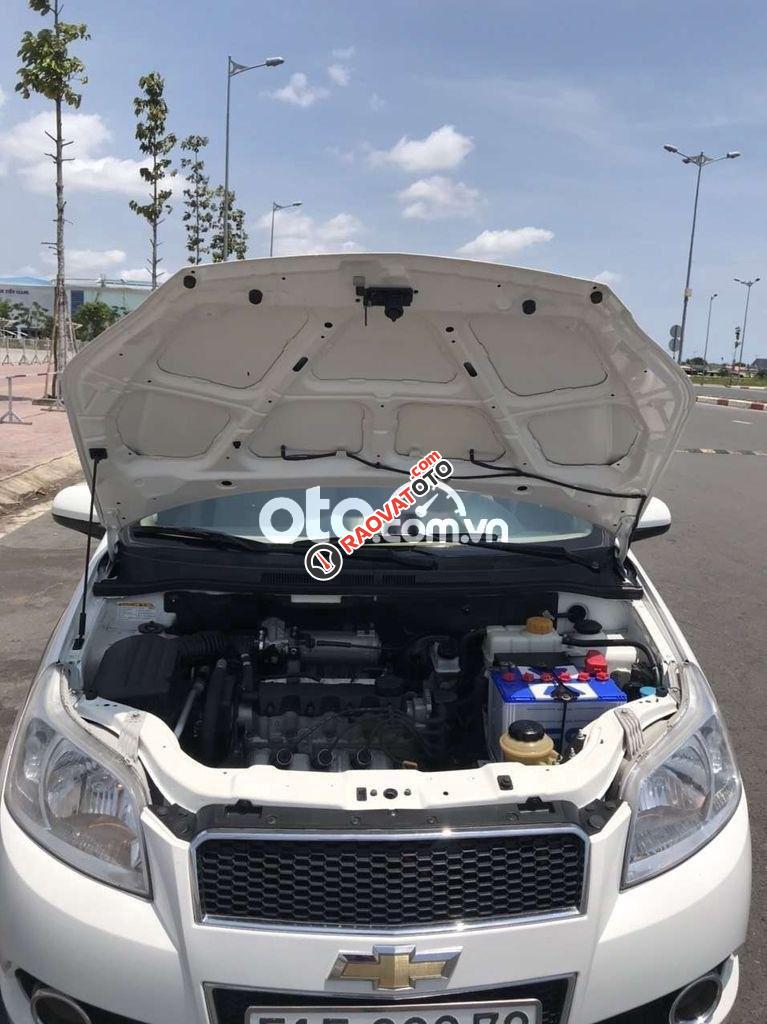 Bán Chevrolet Aveo 1.5 MT năm sản xuất 2016, màu trắng -10