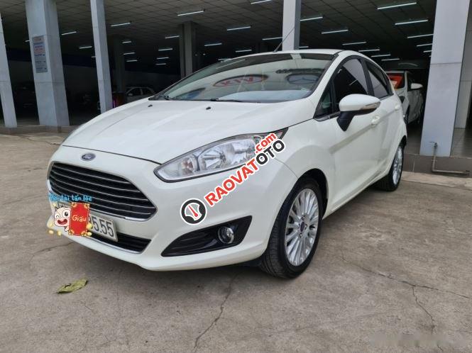 Cần bán gấp Ford Fiesta 1.5L AT Sport đời 2017, màu trắng giá cạnh tranh-1