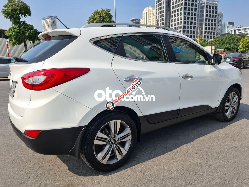 Bán xe Hyundai Tucson 2.0AT năm sản xuất 2014, nhập khẩu, 585tr-4