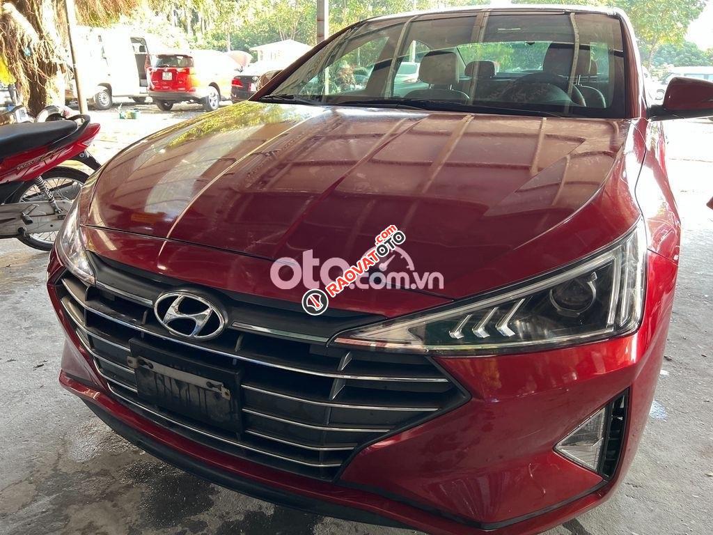 Xe Hyundai Elantra AT sản xuất 2020, màu đỏ, giá tốt-3