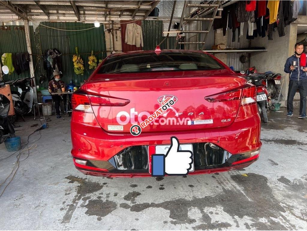 Xe Hyundai Elantra AT sản xuất 2020, màu đỏ, giá tốt-7