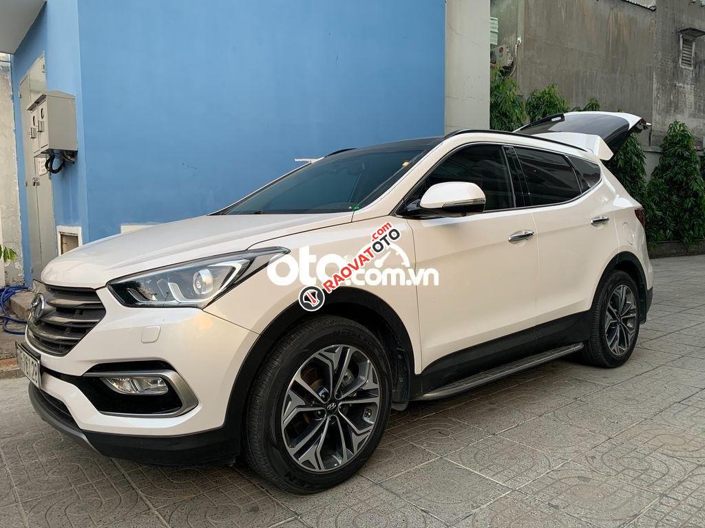 Bán Hyundai Santa Fe 4WD năm 2016, màu trắng, 810tr-2