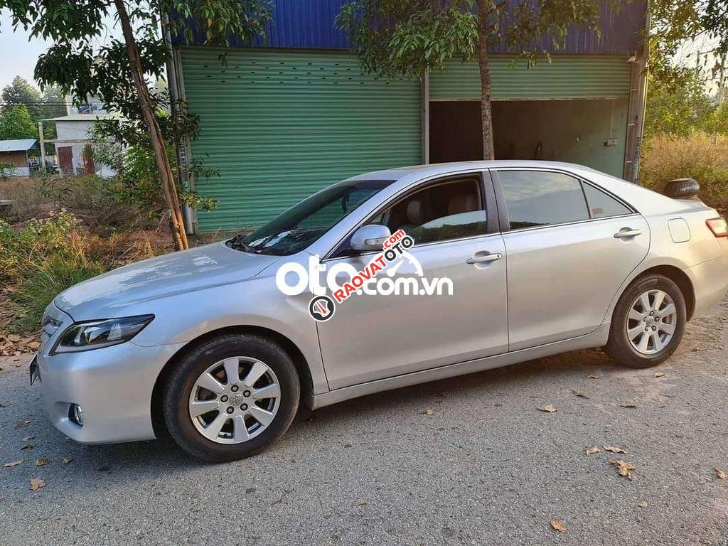 Bán Toyota Camry AT sản xuất năm 2009, màu bạc, nhập khẩu nguyên chiếc -0