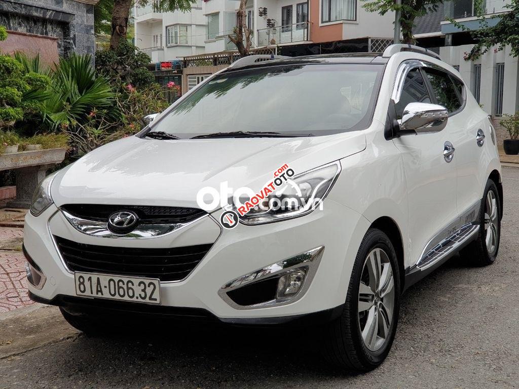 Cần bán gấp Hyundai Tucson AT năm 2014, màu trắng, nhập khẩu nguyên chiếc-10