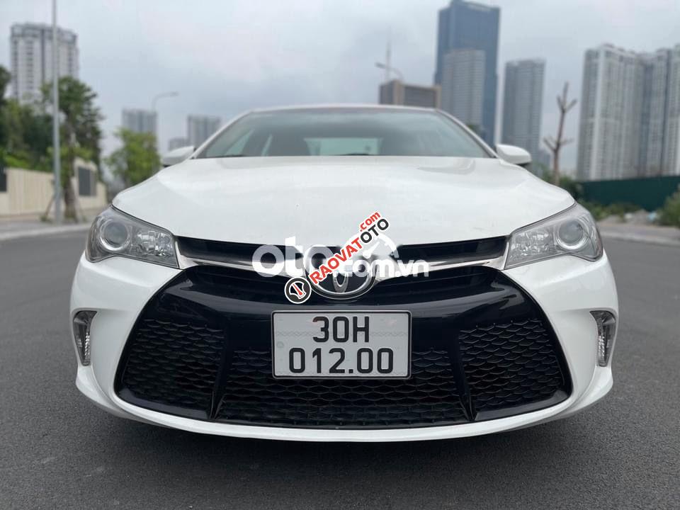 Cần bán Toyota Camry SE 2015, màu trắng, xe nhập-0