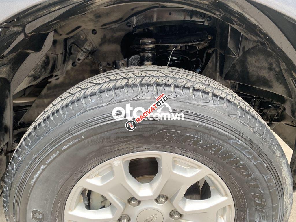 Bán xe Ford Ranger XLS AT năm sản xuất 2017, màu đen, nhập khẩu-0