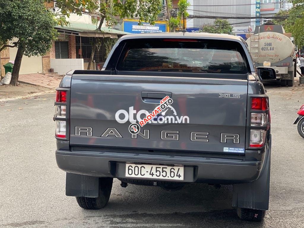 Cần bán gấp Ford Ranger XLS 2018, màu xám, nhập khẩu-6