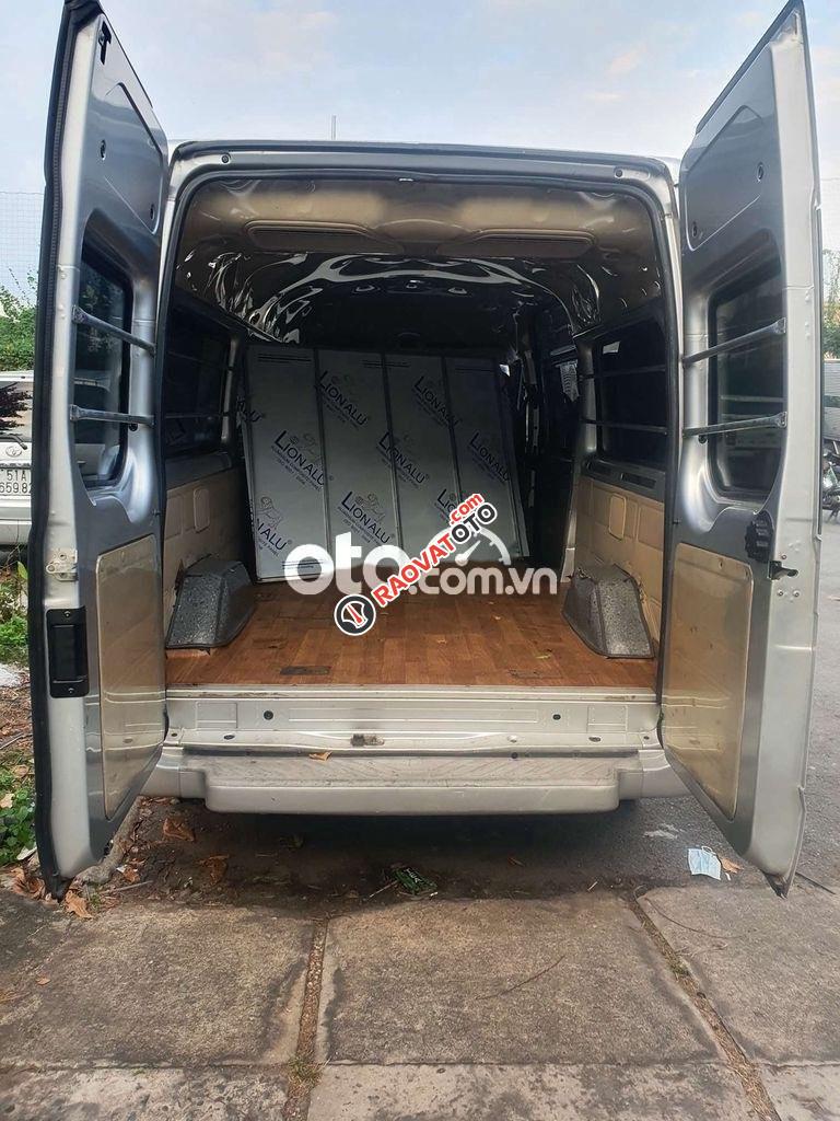 Bán xe Ford Transit MT năm 2015, màu bạc, nhập khẩu  -1
