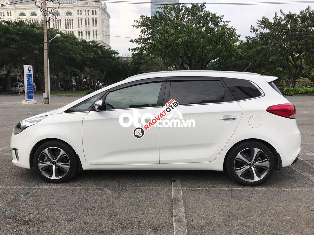 Cần bán gấp Kia Rondo GAT 2015, màu trắng chính chủ-4