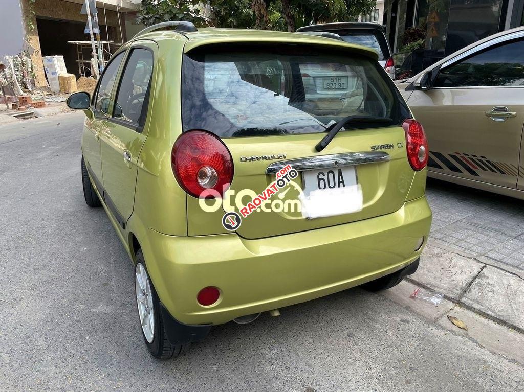 Bán Chevrolet Spark MT năm sản xuất 2010, màu xanh lam-4