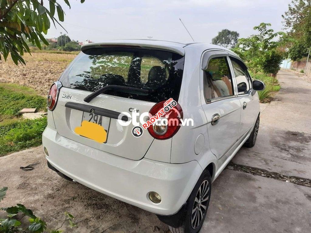 Xe Daewoo Matiz MT năm 2008, màu trắng-9