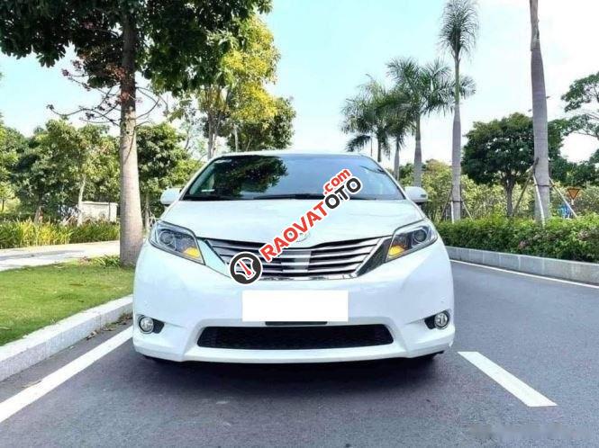 Bán Toyota Sienna Limited đời 2015, màu trắng, xe nhập xe gia đình-6