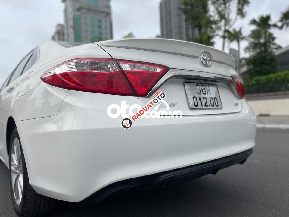 Cần bán Toyota Camry SE 2015, màu trắng, xe nhập-4