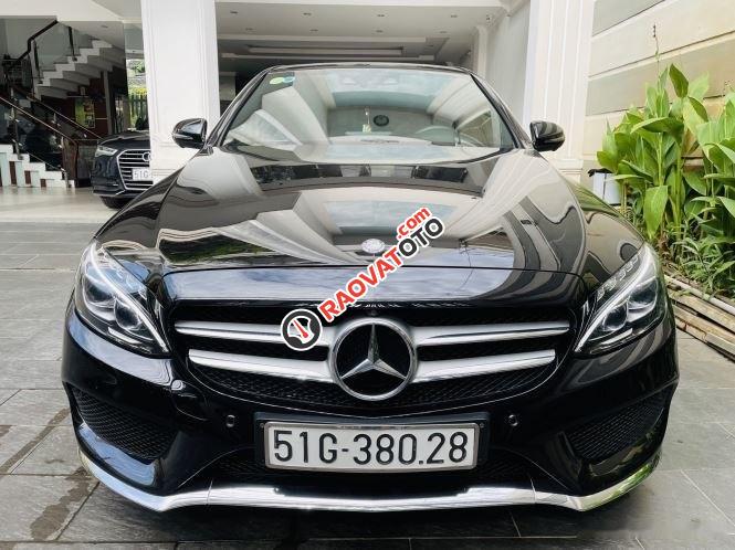 Bán xe Mercedes C300 AMG năm sản xuất 2016, màu đen-0