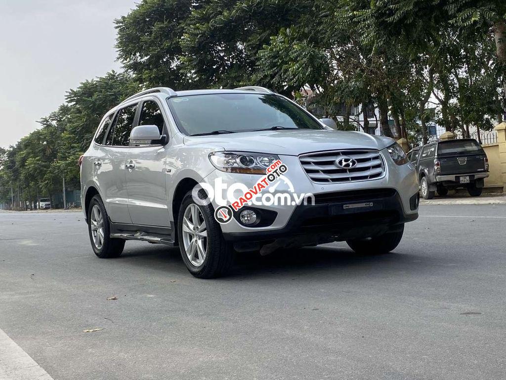 Bán Hyundai Santa Fe SLX năm sản xuất 2010, màu bạc, nhập khẩu-6