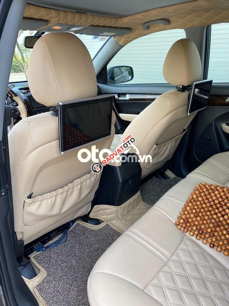 Cần bán lại xe Kia Sorento 2.4 AT năm 2013, màu nâu, xe nhập-4