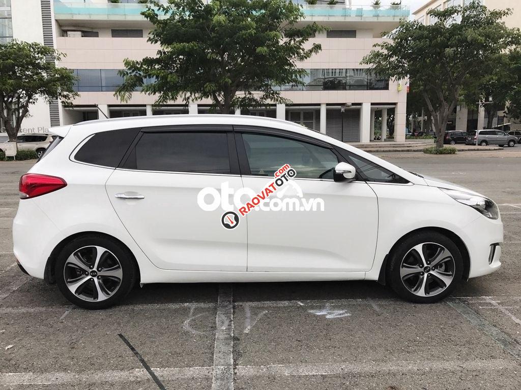 Cần bán gấp Kia Rondo GAT 2015, màu trắng chính chủ-6