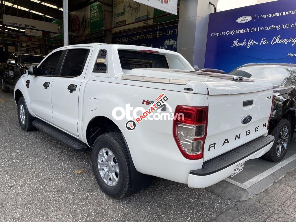 Cần bán gấp Ford Ranger AT năm sản xuất 2017, màu trắng, xe nhập còn mới-10