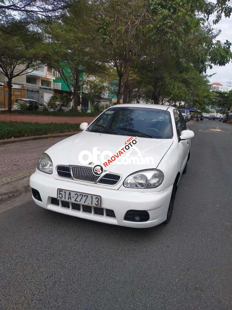 Cần bán gấp Daewoo Lanos MT năm 2003, màu trắng, nhập khẩu nguyên chiếc, giá chỉ 80 triệu-0