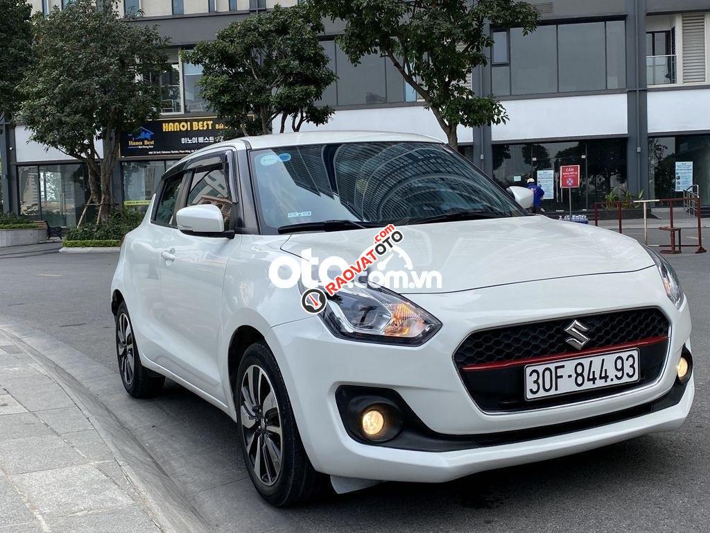 Cần bán Suzuki Swift AT đời 2019, màu trắng, xe nhập như mới, giá 518tr-7