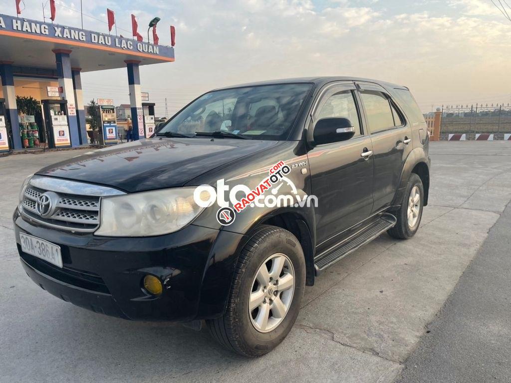 Bán xe Toyota Fortuner SR5 năm 2010, màu đen, nhập khẩu Thái Lan-8