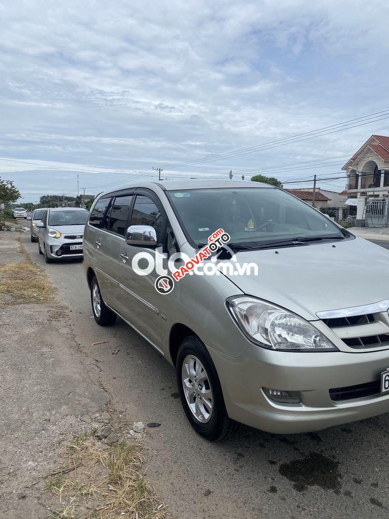 Bán Toyota Innova MT năm sản xuất 2007, màu bạc  -3