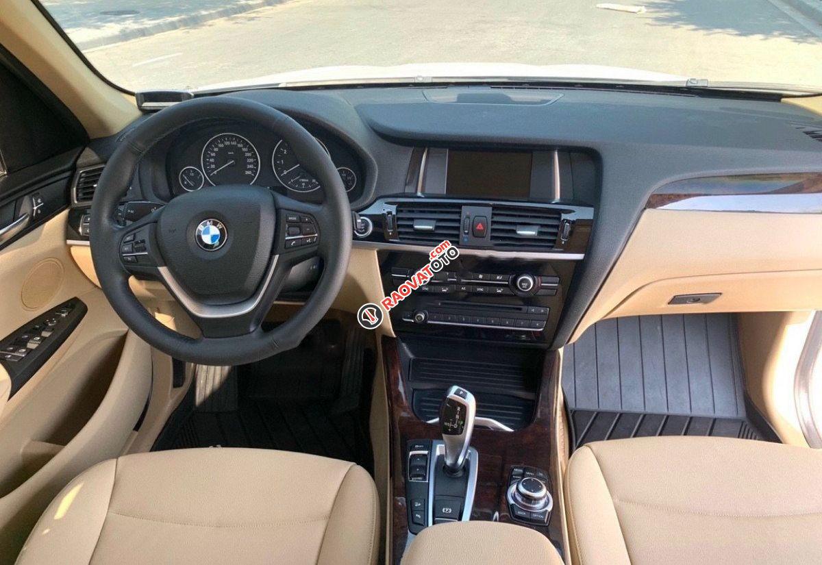 Cần bán lại xe BMW X3 xDrive20i năm 2017, màu trắng, nhập khẩu-4