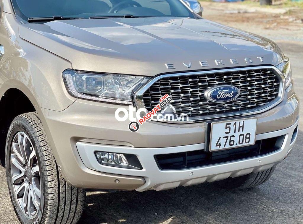 Bán Ford Everest AT sản xuất năm 2020, màu xám, xe nhập còn mới-6