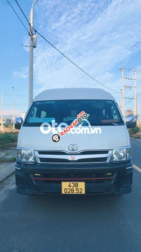 Bán Toyota Hiace MT sản xuất 2012, màu trắng, nhập khẩu nguyên chiếc-0