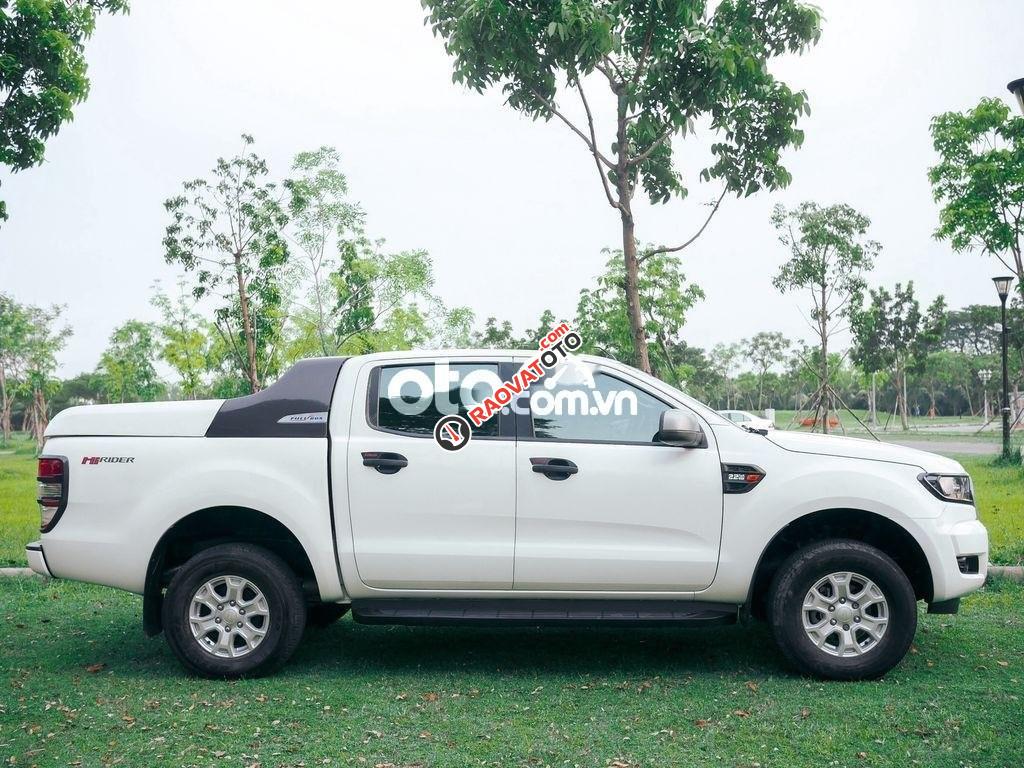 Bán Ford Ranger XLS MT năm 2017, màu trắng, xe nhập  -7