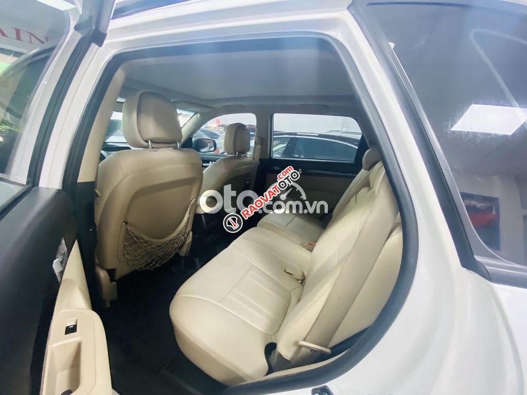 Cần bán xe Kia Sorento AT năm 2016, màu trắng còn mới-0