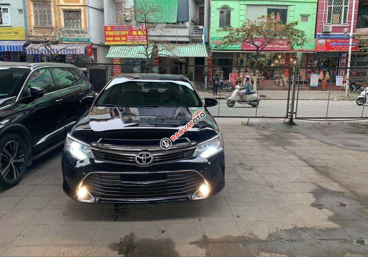 Cần bán lại xe Toyota Camry 2.5G sản xuất năm 2015, màu đen, giá 720tr-4