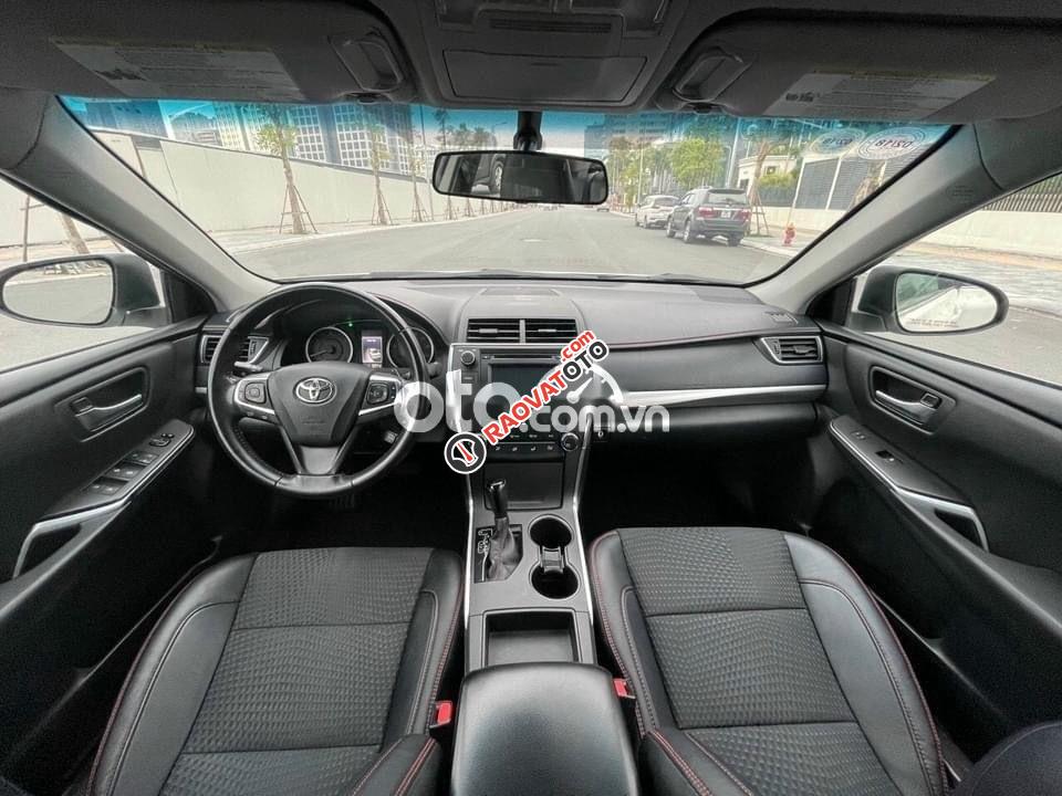 Cần bán Toyota Camry SE 2015, màu trắng, xe nhập-7